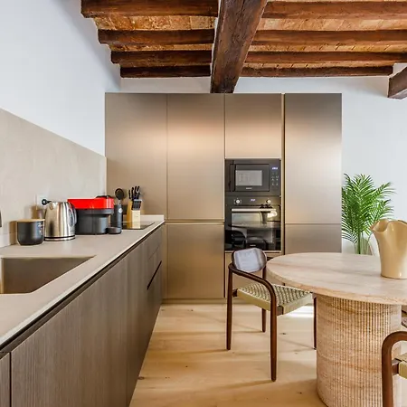 Nebbia Sul Naviglio - Rua Frati 34 Palace By Movebnb Modena