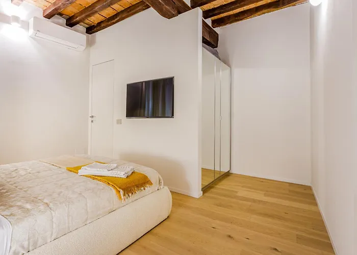 아파트 Nebbia Sul Naviglio - Rua Frati 34 Palace By Movebnb